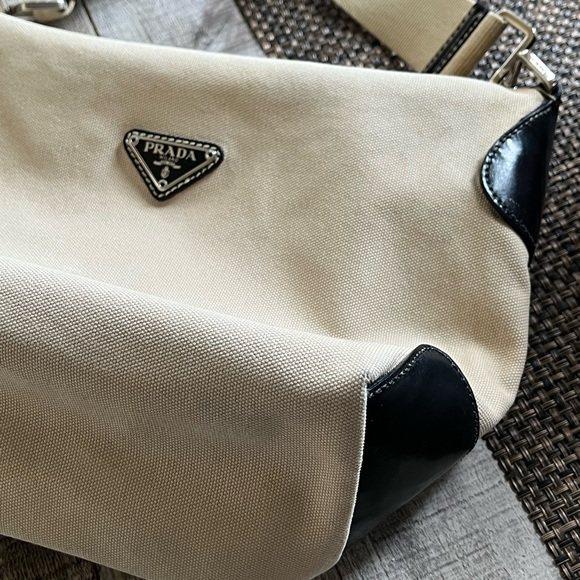 Vintage Prada bag, good condition, canvas - Picture 4 of 9